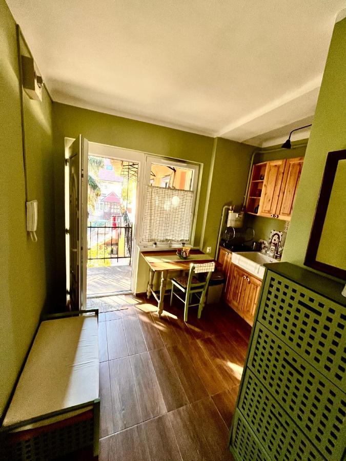 Green Apartman Эгер Экстерьер фото